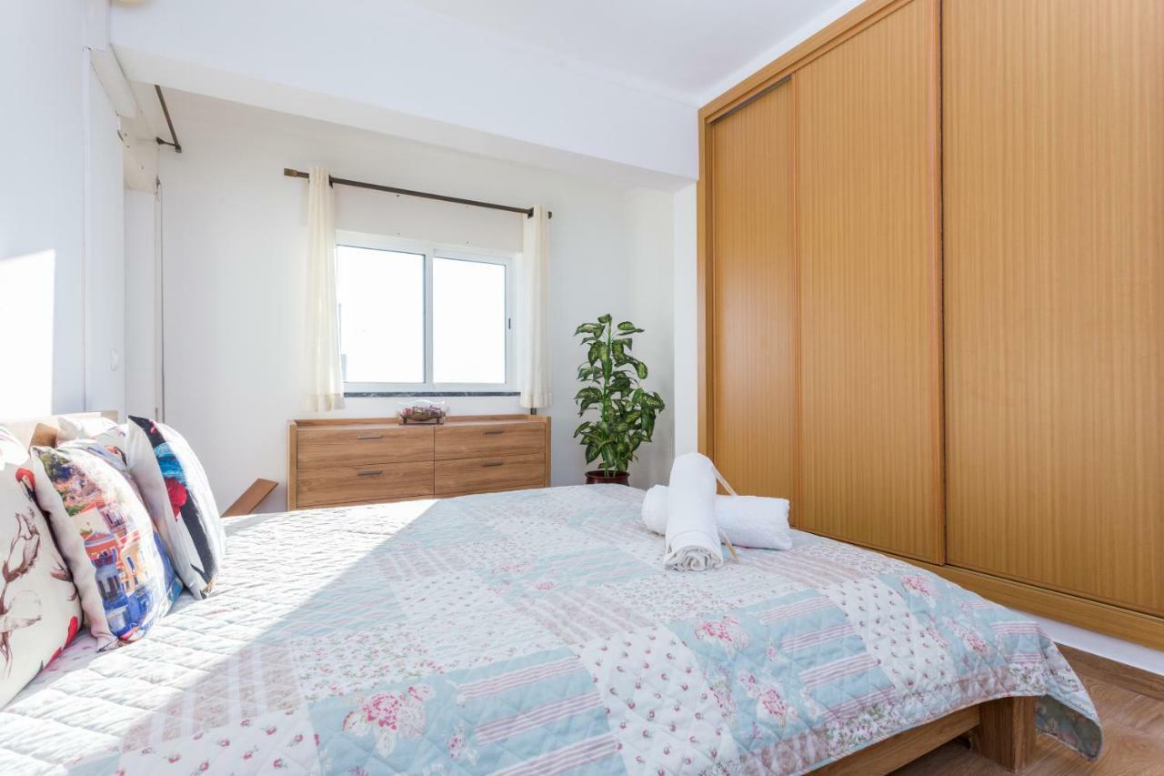 פורטימאו Edificio Rocha Vau Beach Apartment מראה חיצוני תמונה